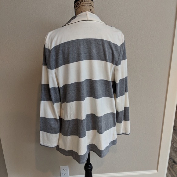 Liz Claiborne cardigan sweater - Picture 3 of 5